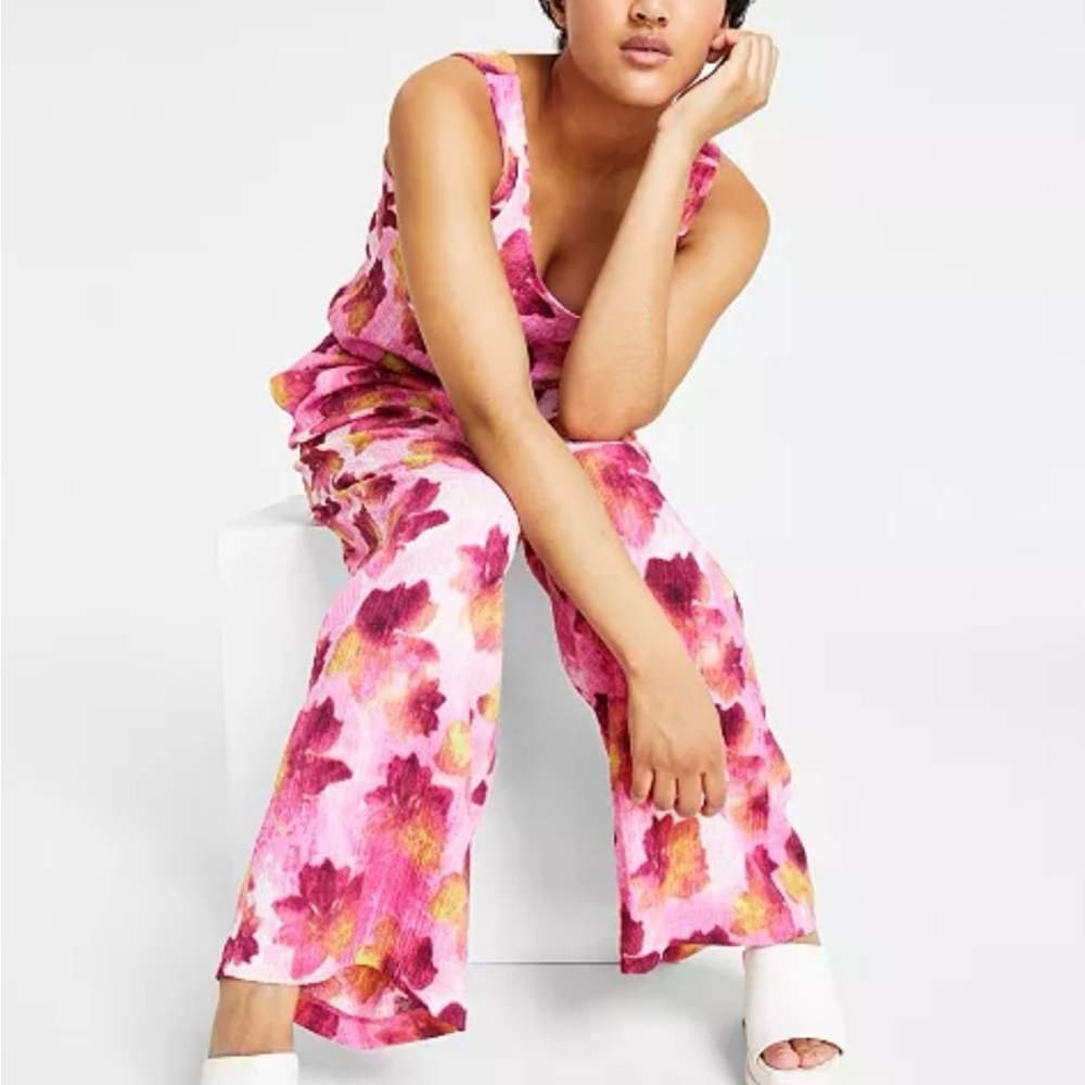 Bar III Pink Floral 2 Piece Pants Set - M